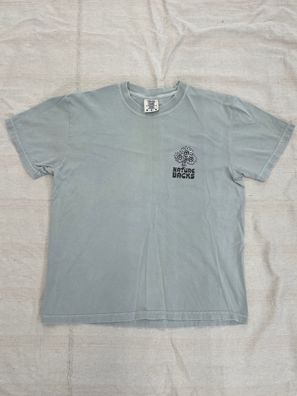 Nature Backs Light Sage Graphic Tee